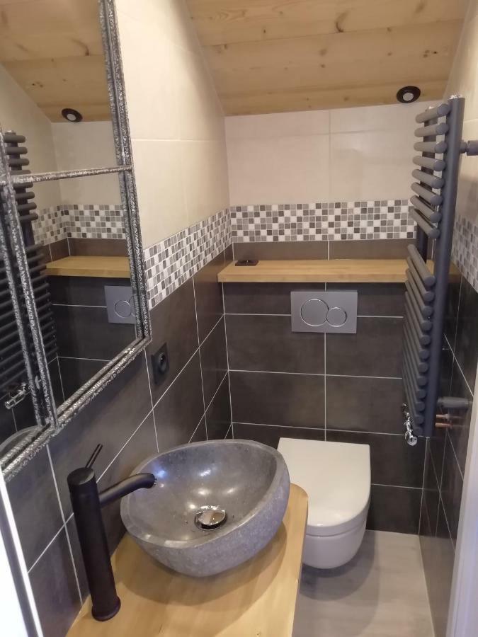 Thônes Studio En Duplex Renove מראה חיצוני תמונה